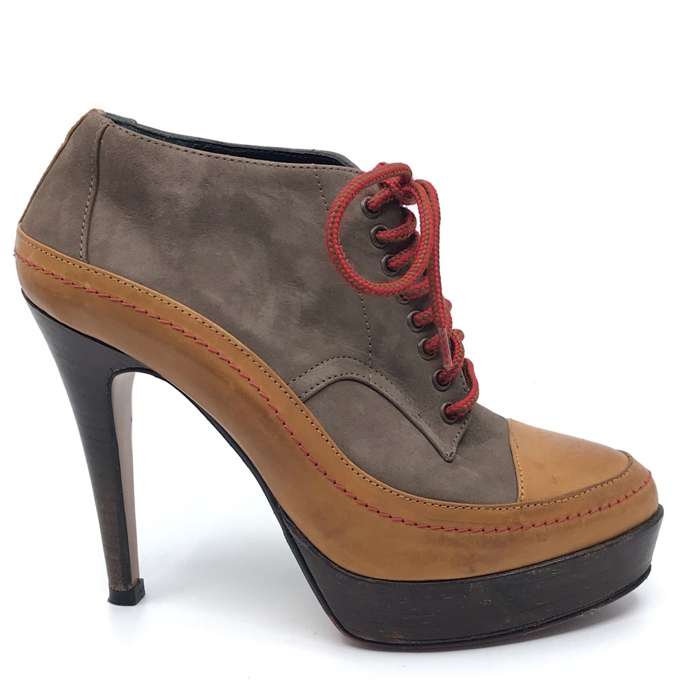 B&H ITALIA LEATHER LACE UP PLATFORM HEEL BOOTIE
